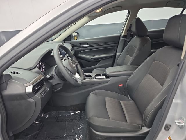 Used 2024 Nissan Altima 2.5 SV image 22