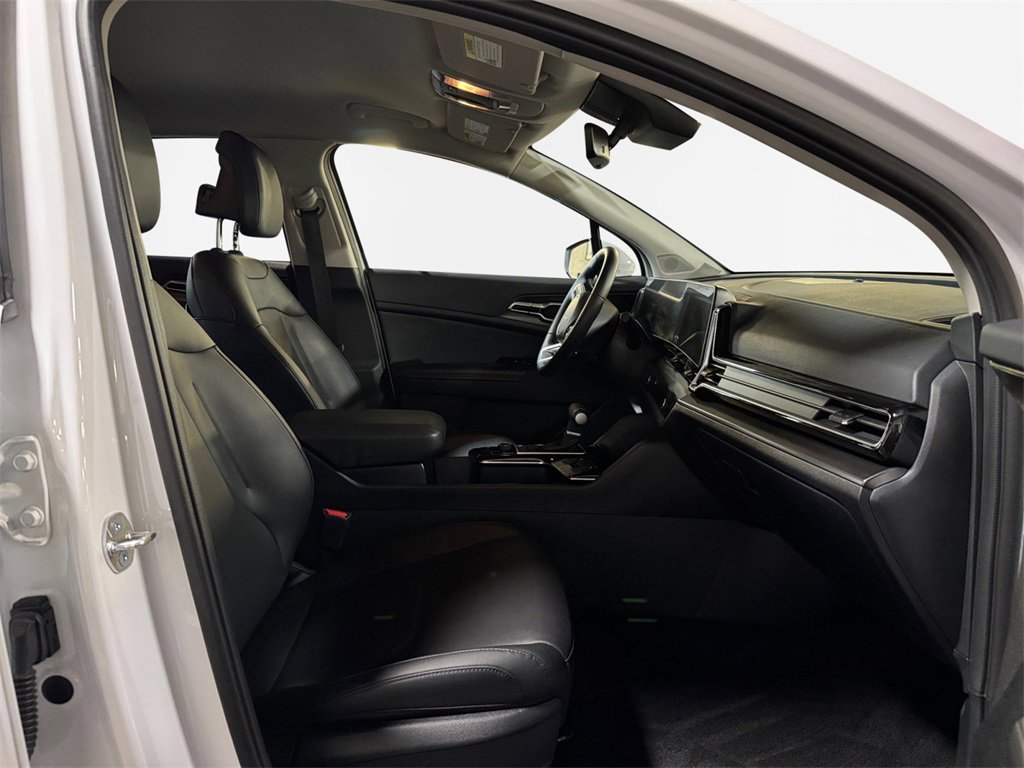Certified 2024 Kia Sportage EX image 26