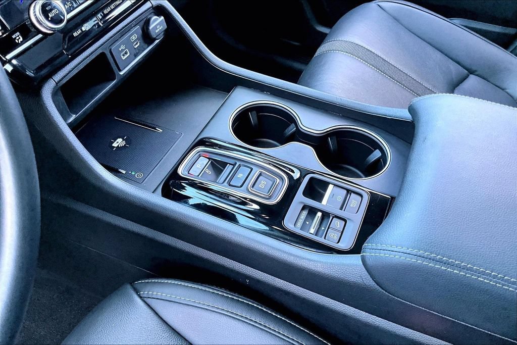 Certified 2025 Honda Pilot Touring image 13