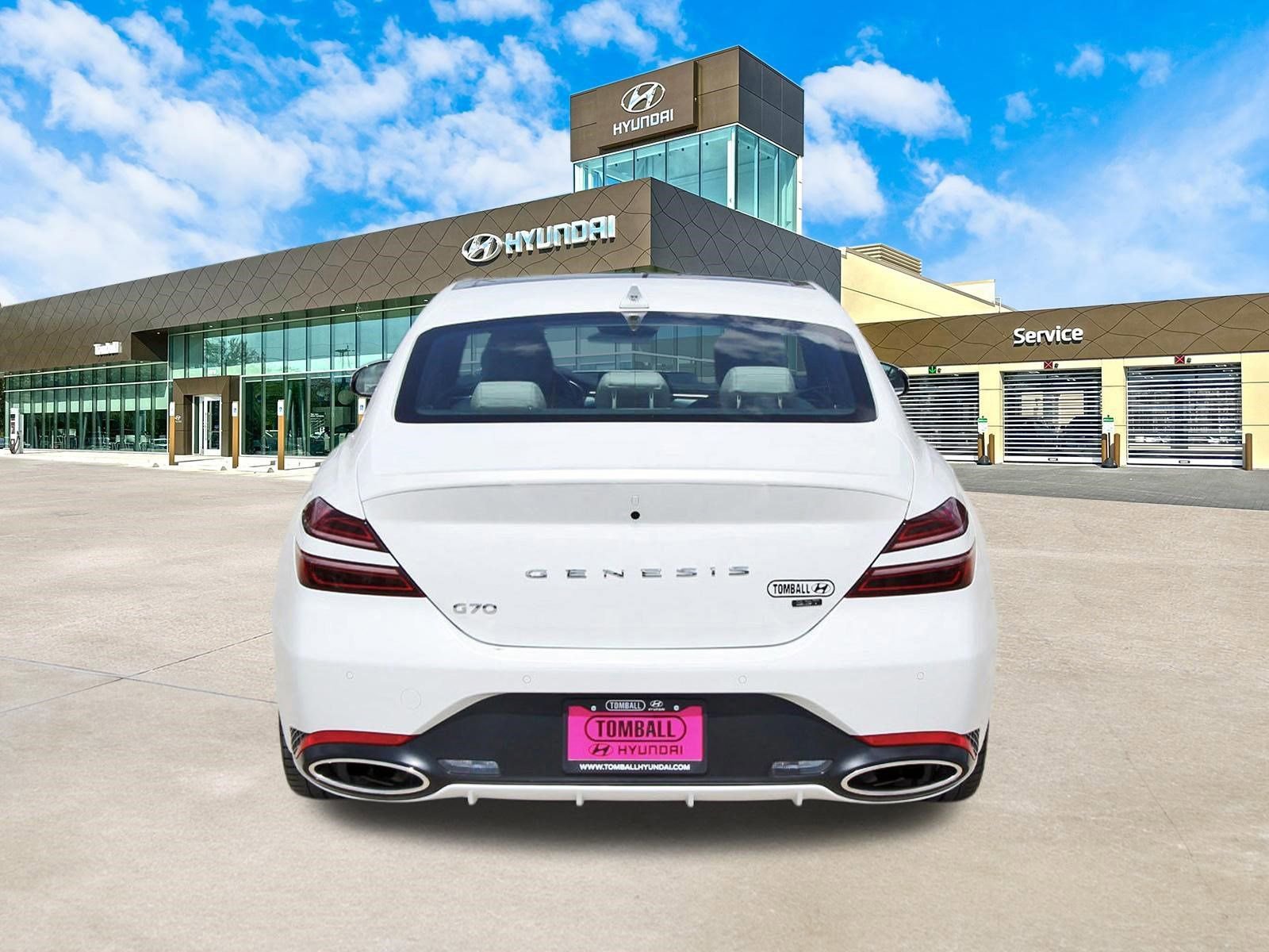 Used 2023 Genesis G70 3.3T w/ Sport Prestige Package image 7
