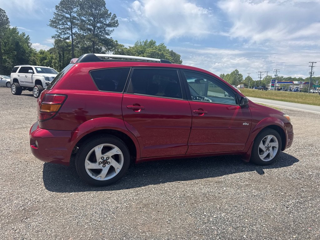 Used 2004 Pontiac Vibe w/ Moon And Tunes Value Package FWD image 11