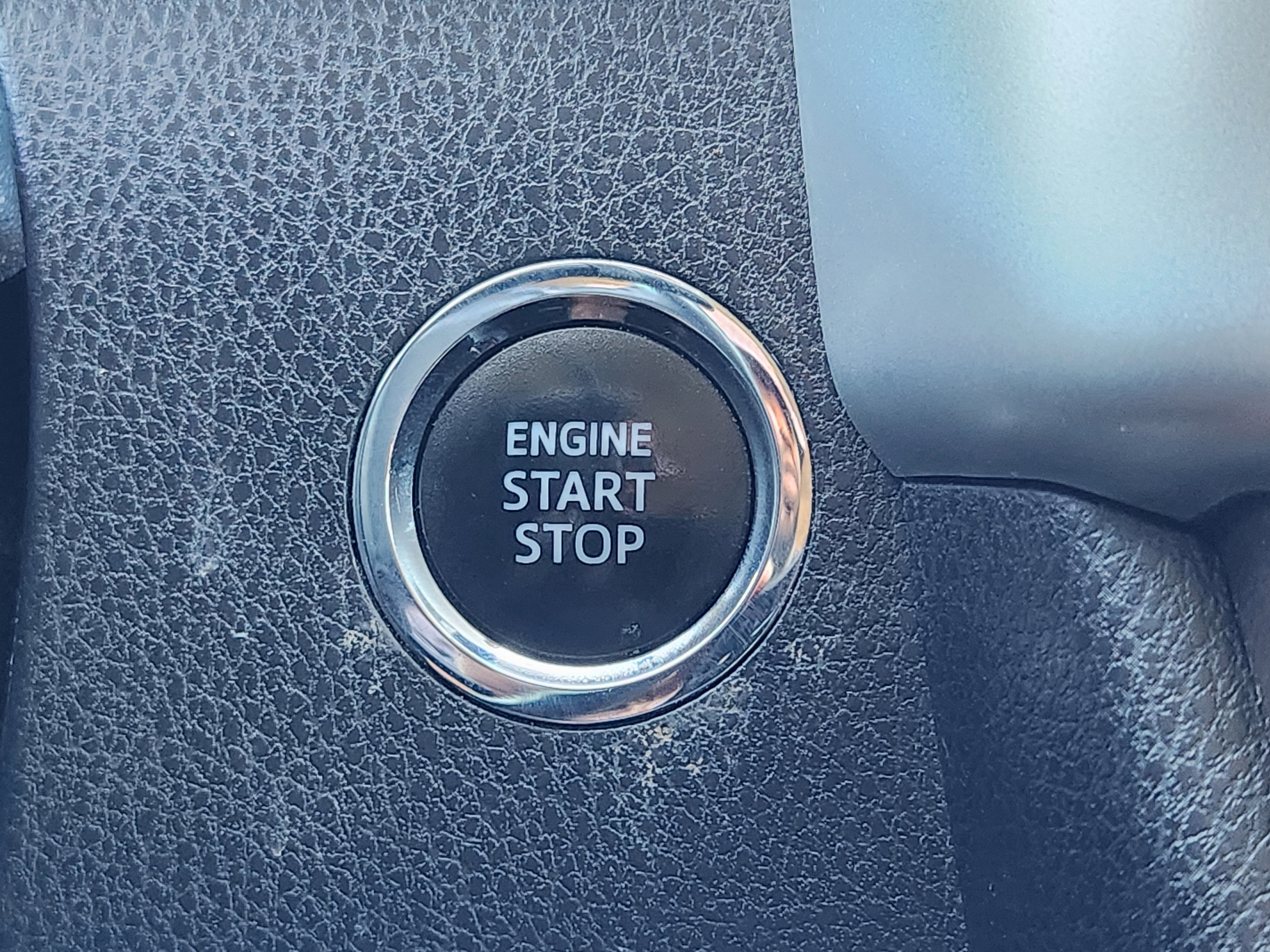 Used 2019 Toyota Highlander XLE image 21