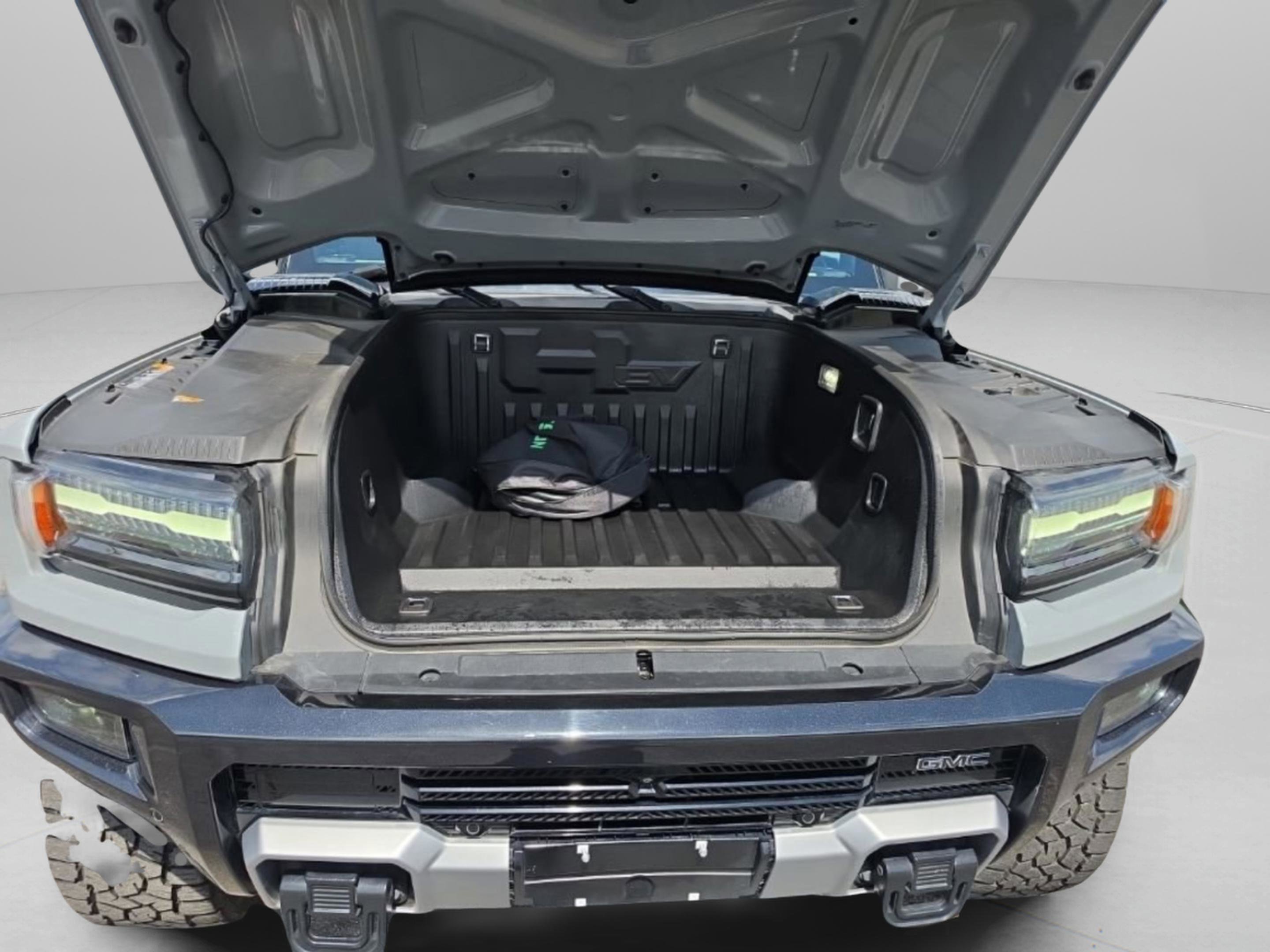 Used 2024 GMC Hummer EV 3X AWD/4WD image 10