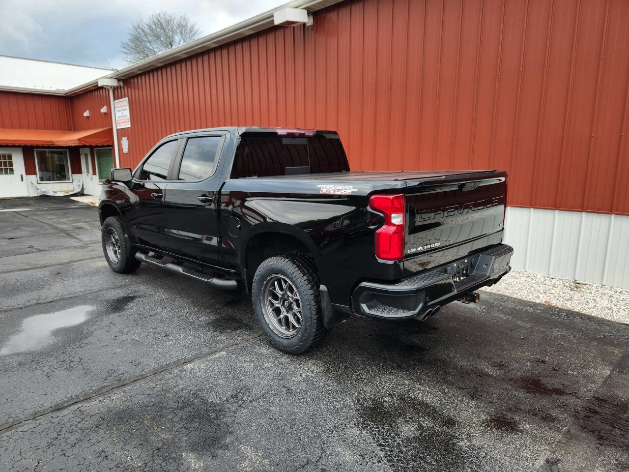 Used 2022 Chevrolet Silverado 1500 LT Trail Boss w/ Convenience Package II image 10