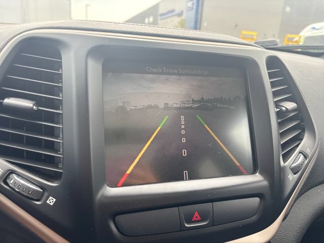 Used 2015 Jeep Cherokee Limited AWD/4WD image 23