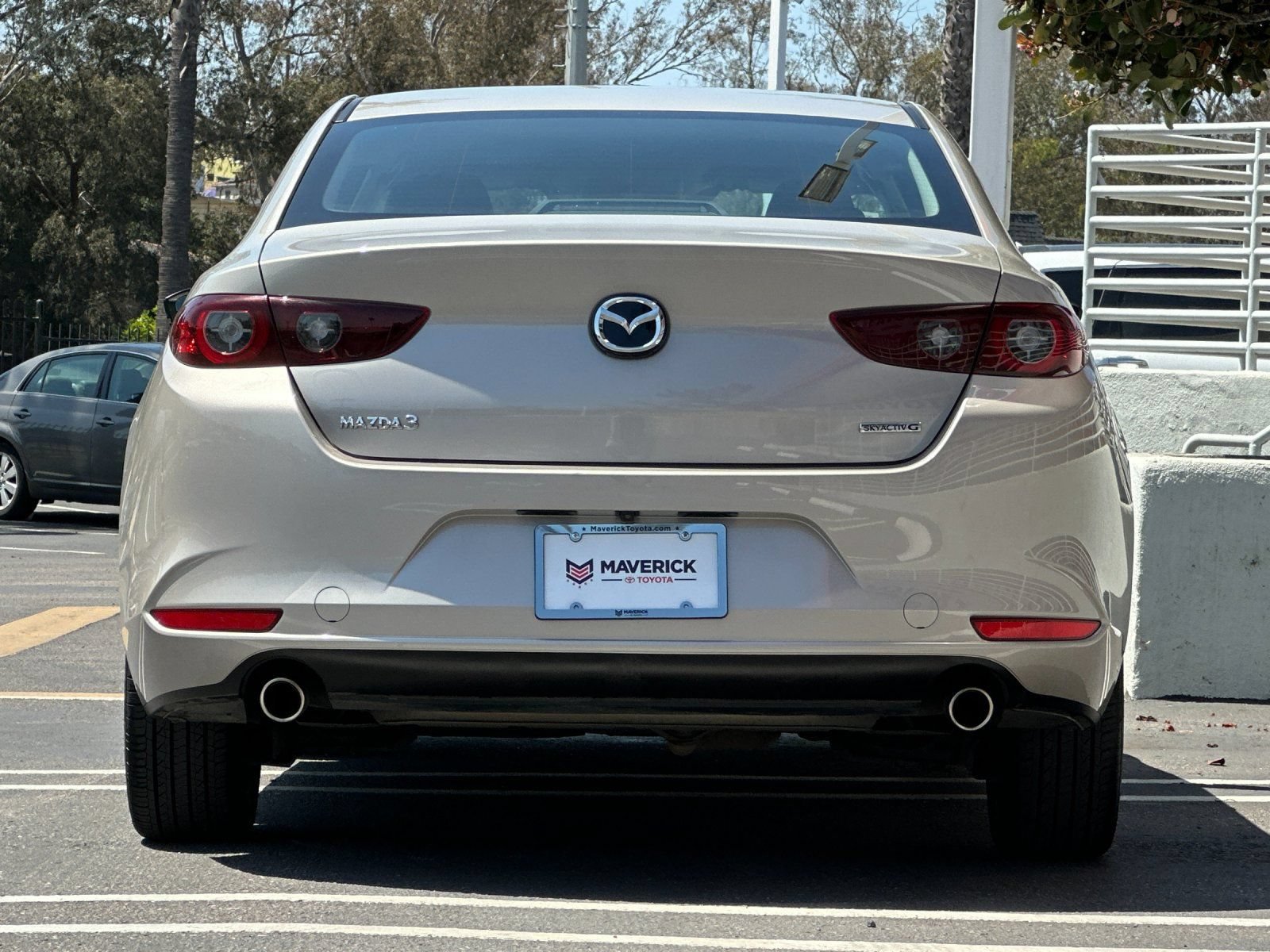 Used 2024 MAZDA MAZDA3 s FWD image 4