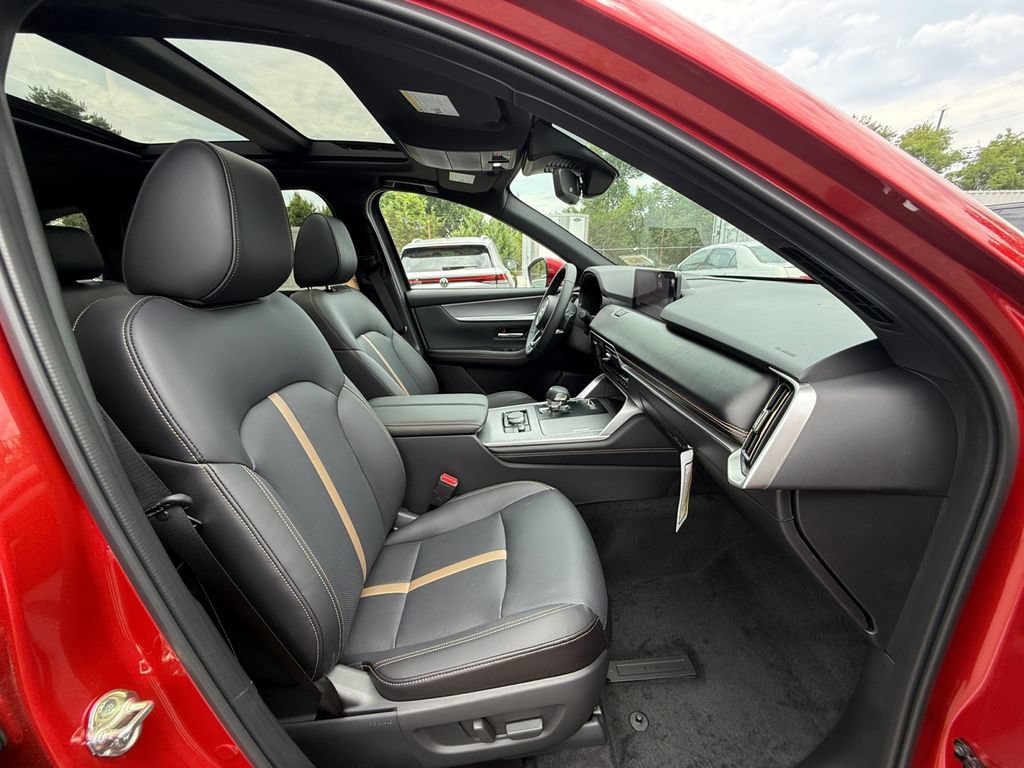 New 2026 MAZDA CX-90 Plug-In Hybrid w/ Premium Plus AWD/4WD image 30