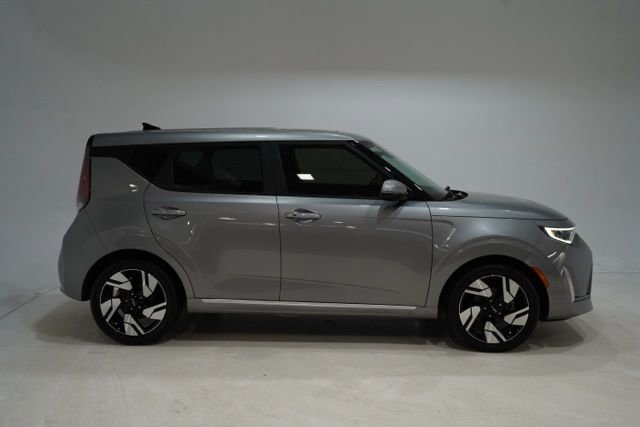 Used 2024 Kia Soul GT-Line w/ Option Group 020 FWD image 9