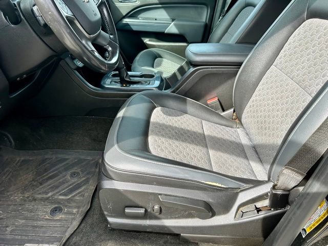Used 2018 Chevrolet Colorado Z71 image 16
