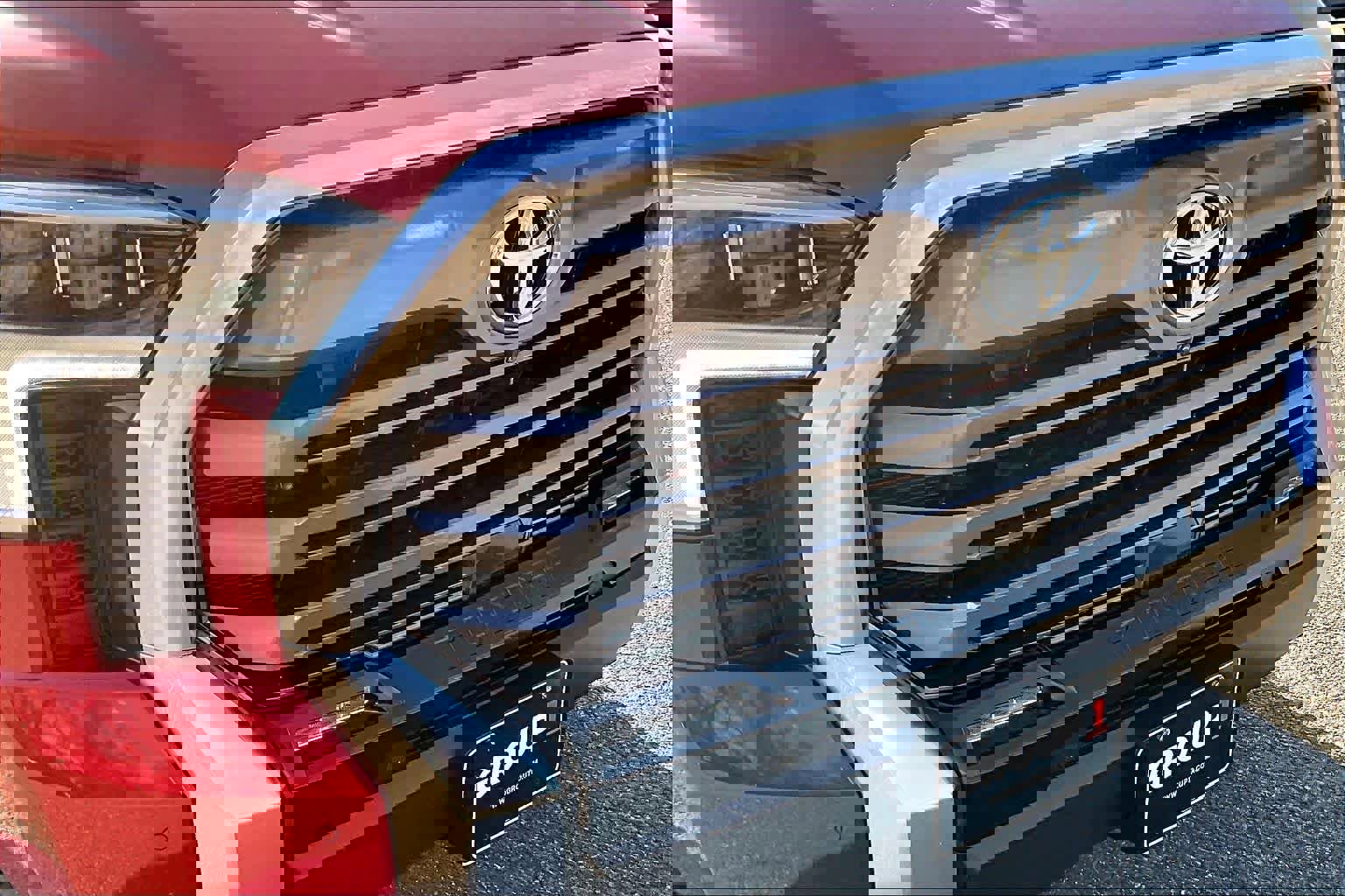 Used 2023 Toyota Tundra Limited image 29