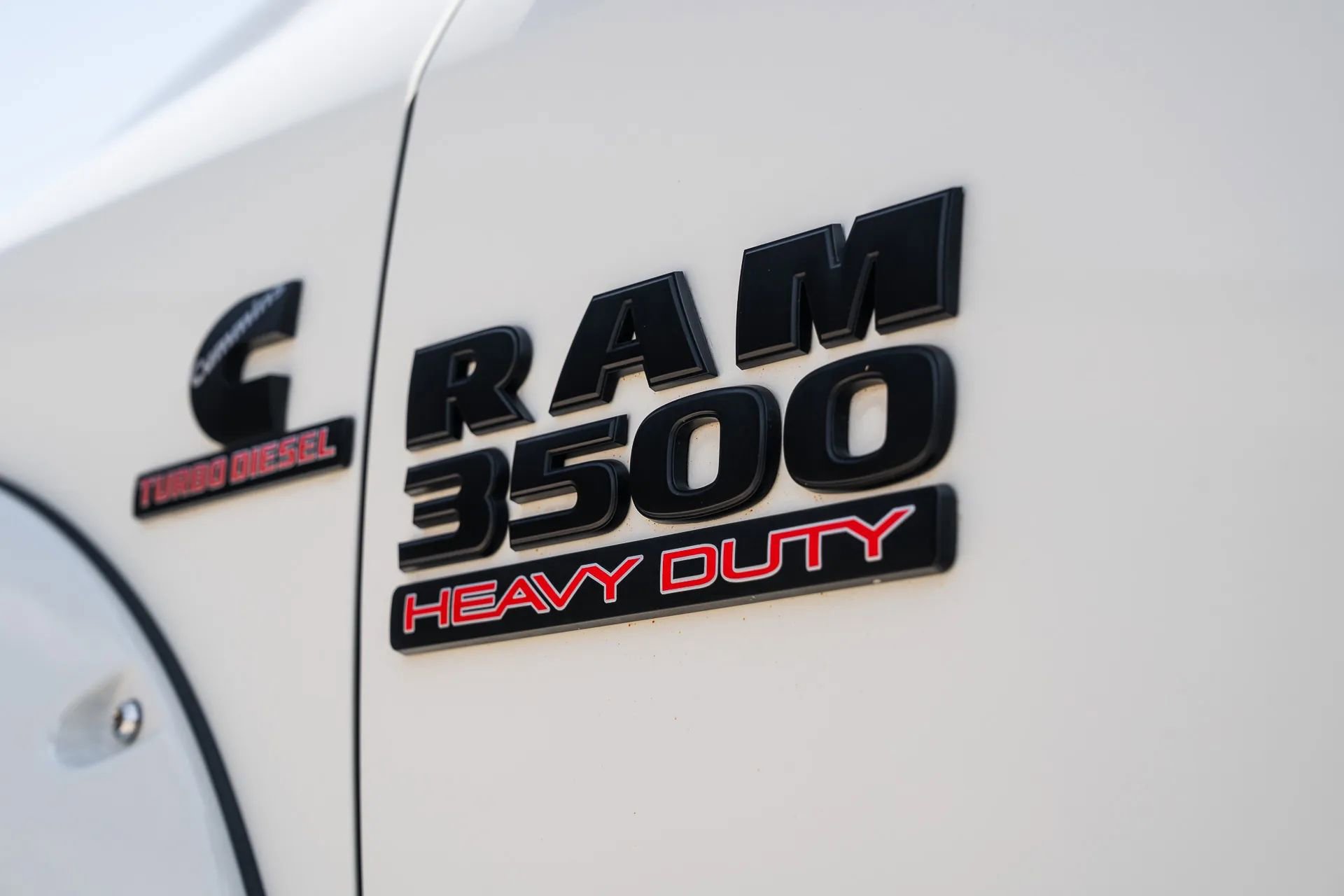 Used 2016 RAM 3500 Laramie w/ Sport Appearance Group AWD/4WD image 19
