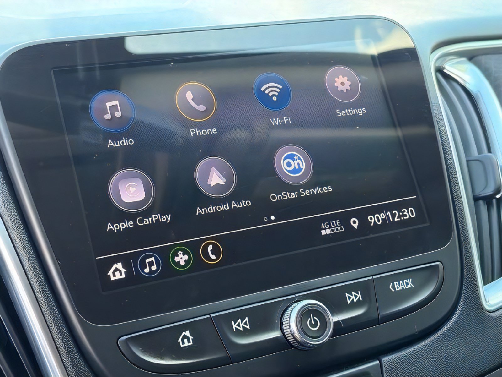 Used 2020 Chevrolet Malibu LT FWD image 24