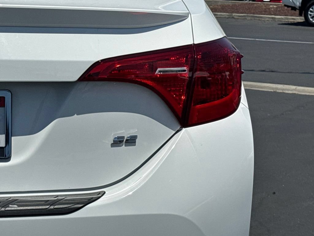 Certified 2018 Toyota Corolla SE w/ Protection Package FWD image 15