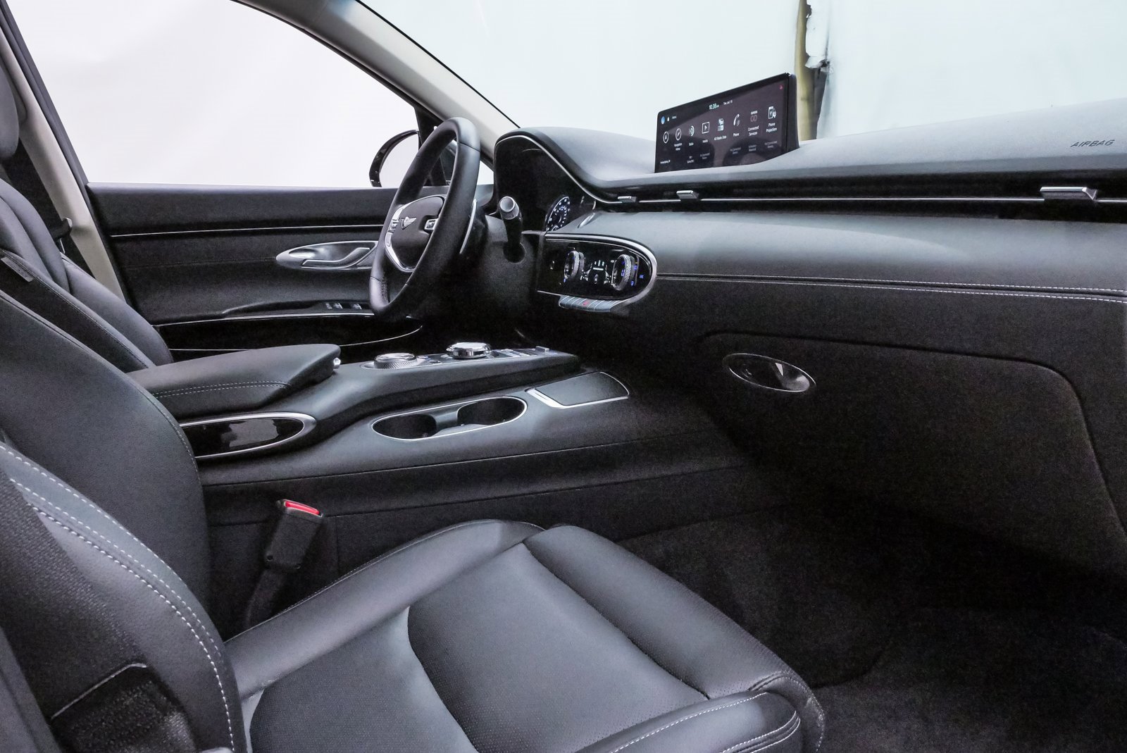 Certified 2025 Genesis GV70 2.5T image 12