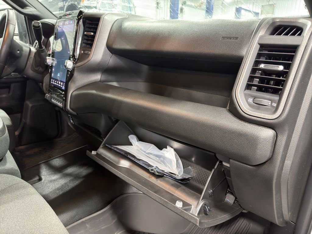 Used 2025 RAM 3500 Tradesman image 17