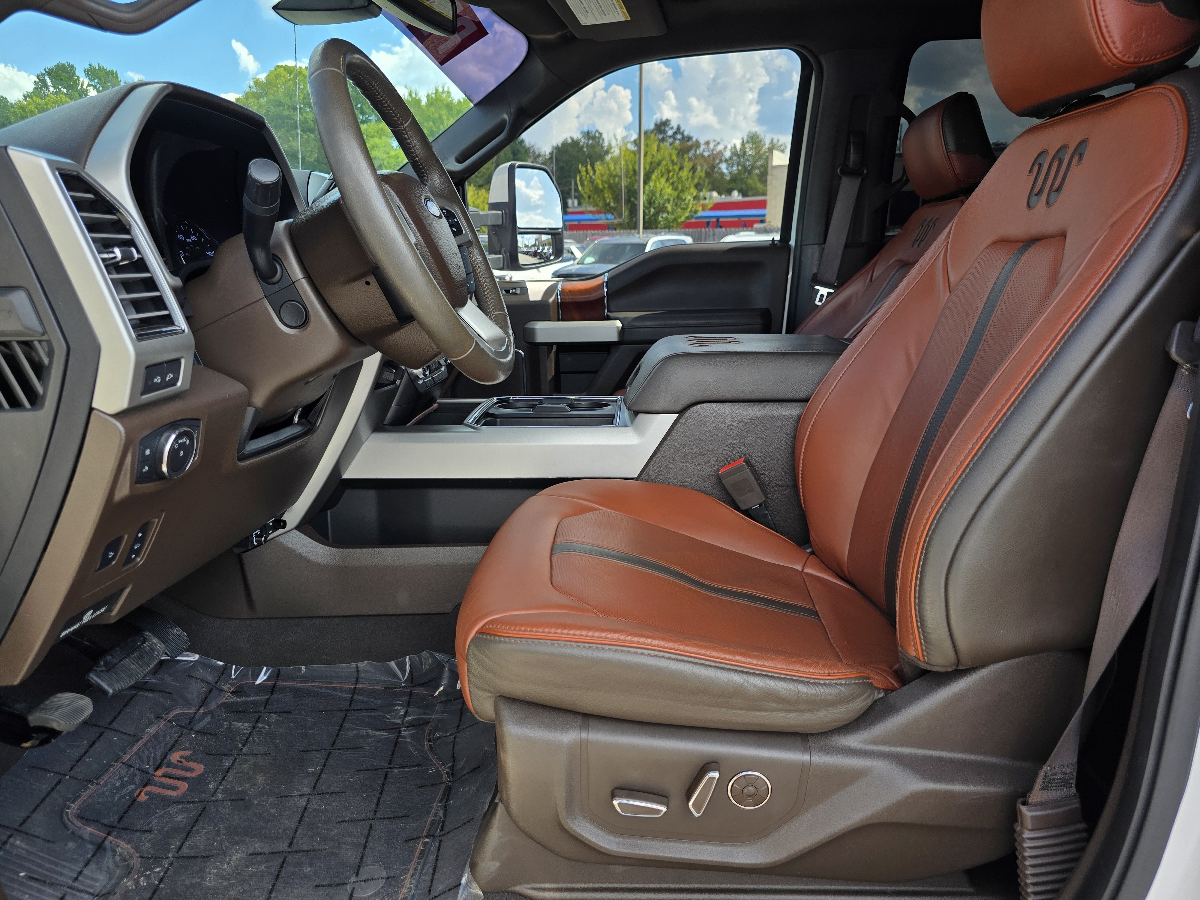 Used 2019 Ford F250 King Ranch w/ King Ranch Ultimate Package AWD/4WD image 26