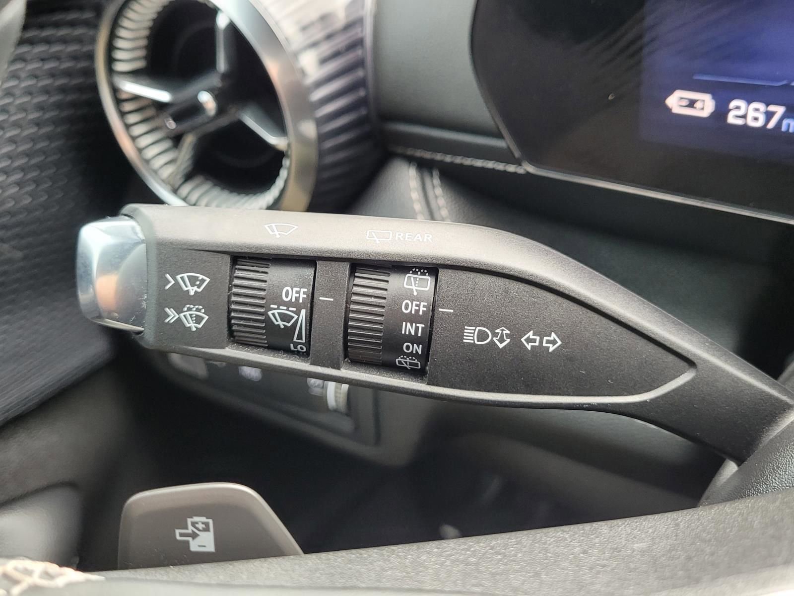 Used 2024 Chevrolet Blazer EV LT AWD/4WD image 31