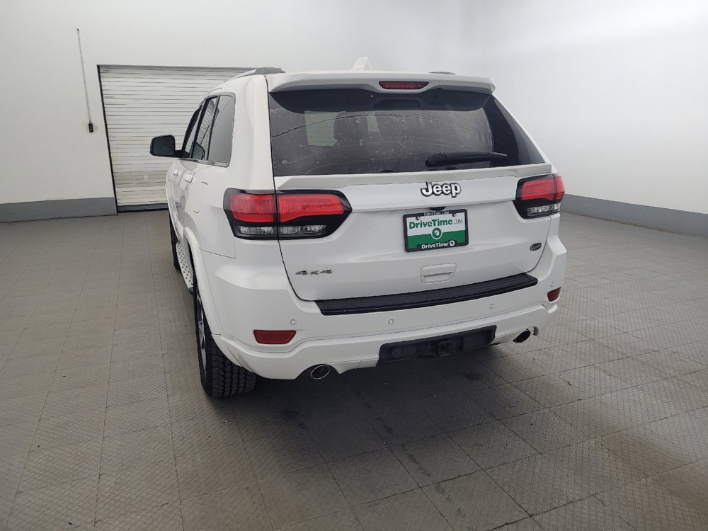 Used 2019 Jeep Grand Cherokee Overland AWD/4WD image 6