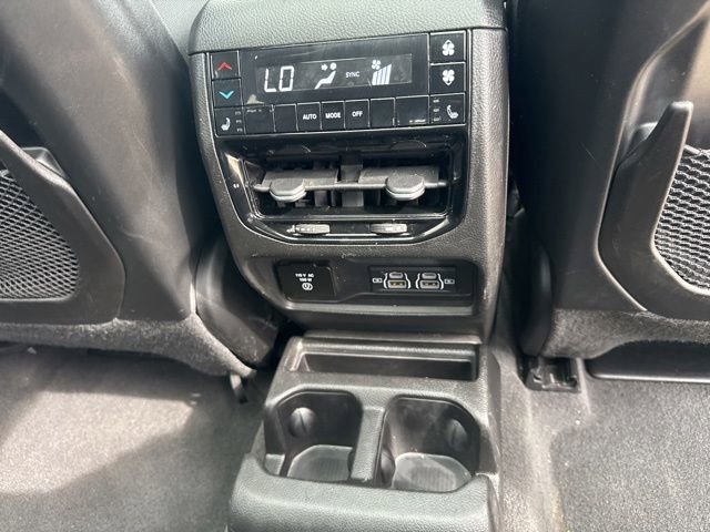 Used 2021 Jeep Grand Cherokee L Limited AWD/4WD image 33