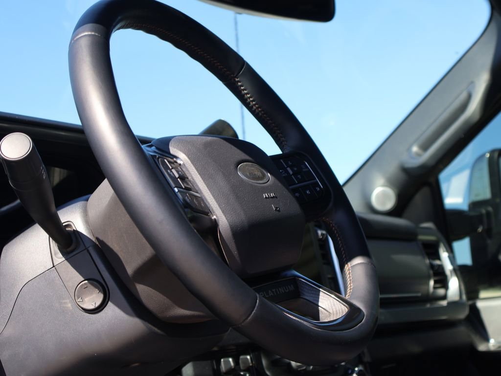Used 2024 Ford F250 Platinum AWD/4WD image 25