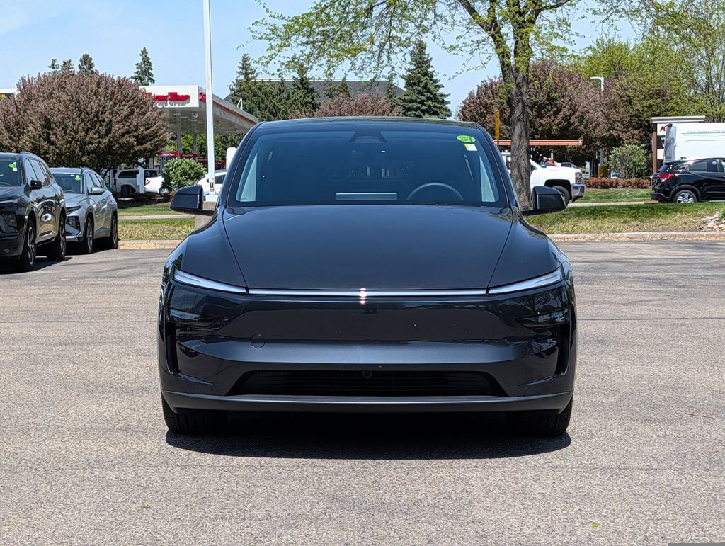 Used 2026 Tesla Model Y Long Range AWD/4WD image 2