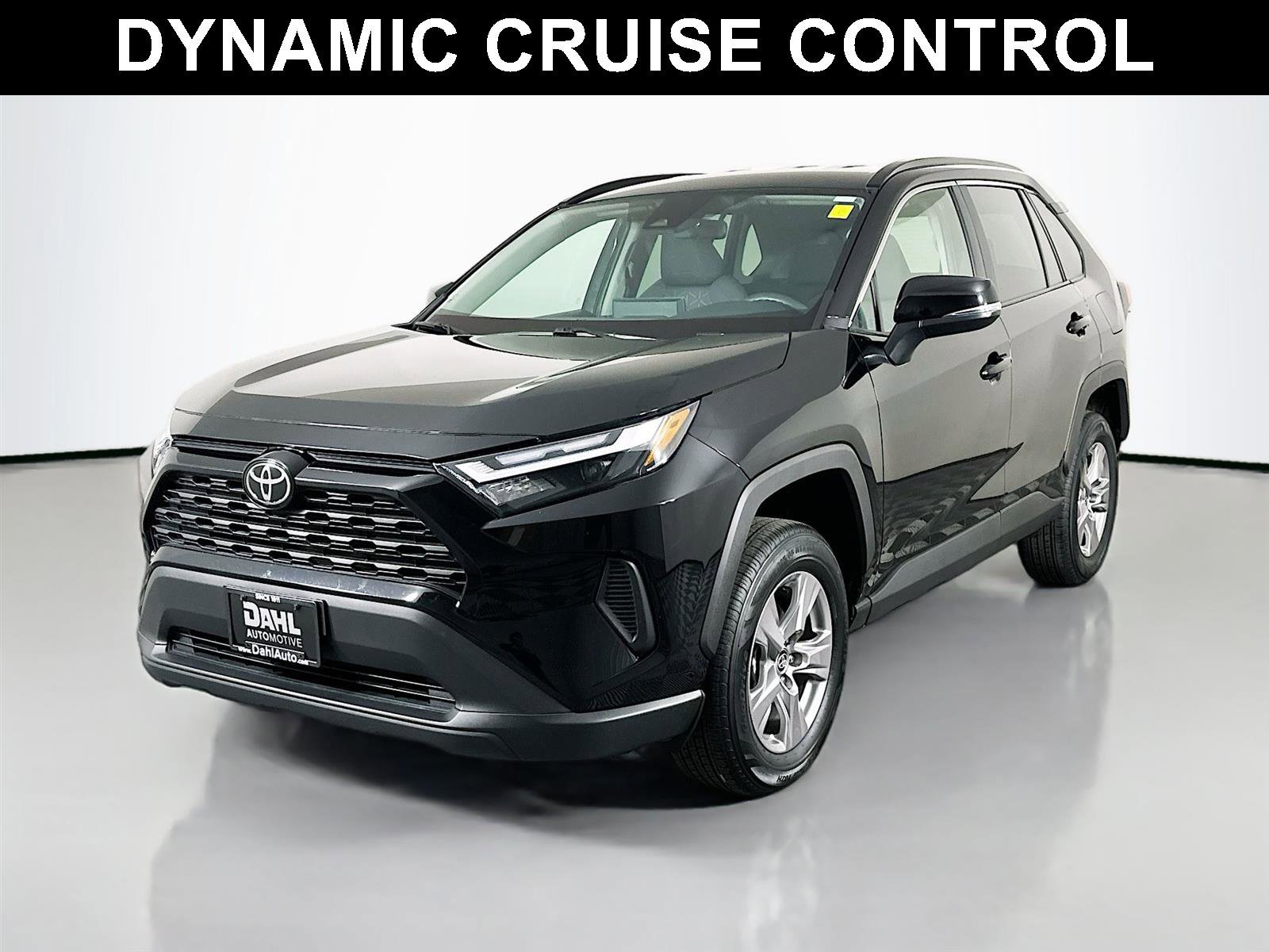 Certified 2025 Toyota RAV4 XLE AWD/4WD image 4