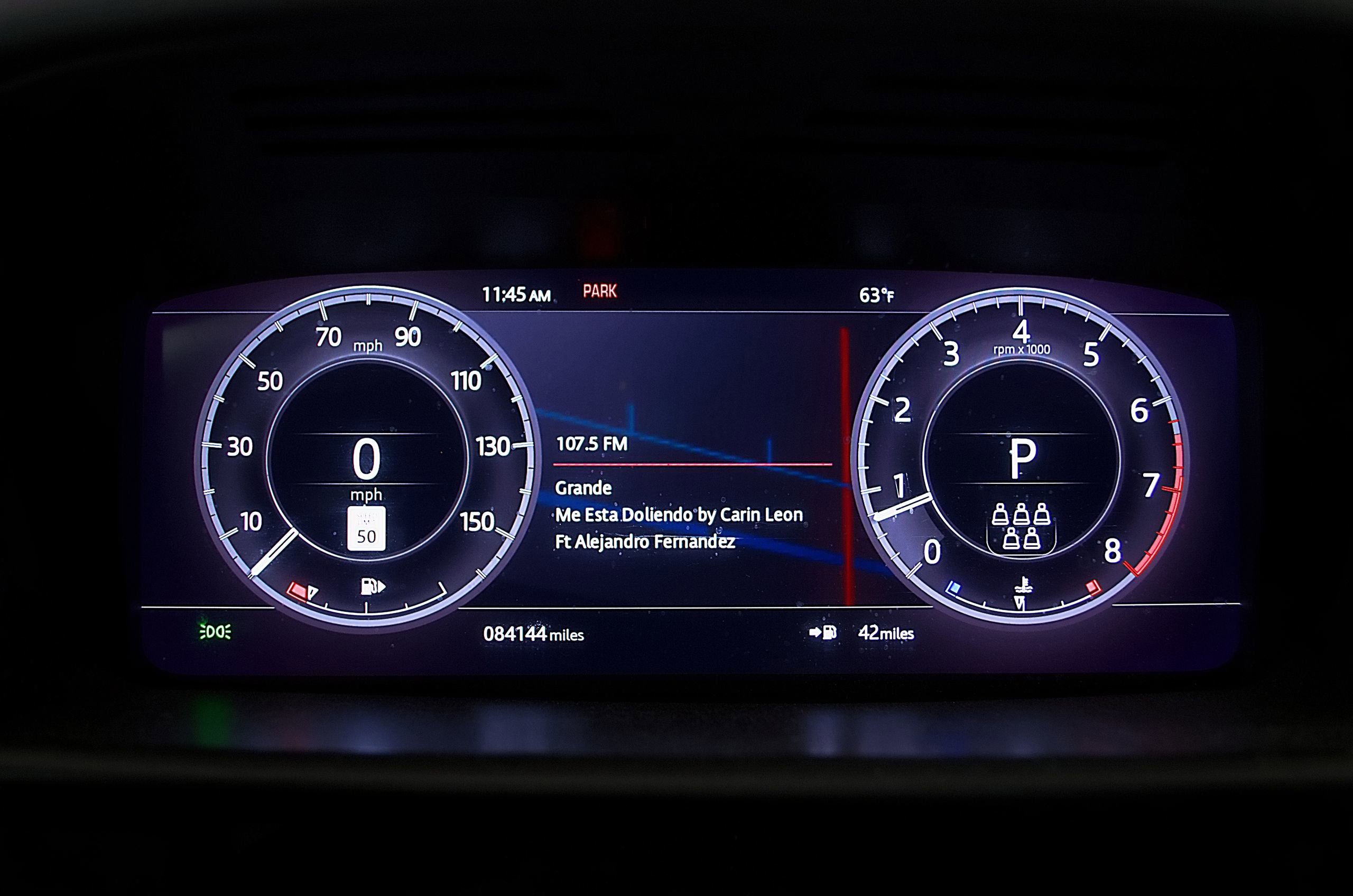 Used 2020 Land Rover Discovery HSE AWD/4WD image 18