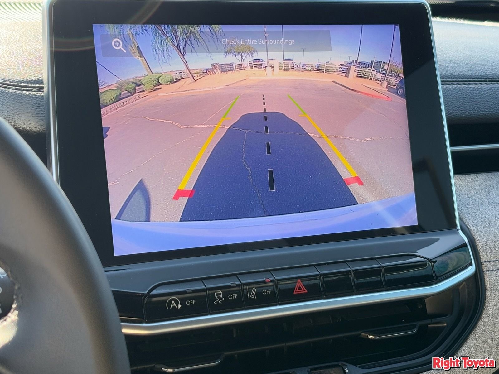 Used 2024 Jeep Compass Latitude image 22