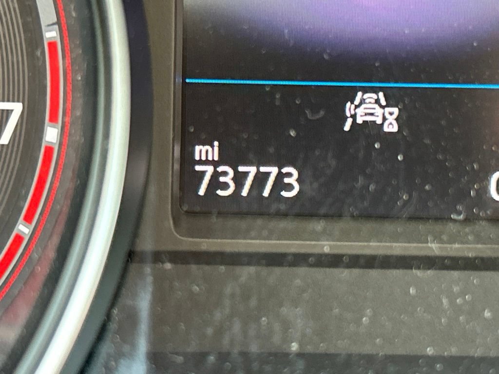 Used 2021 Volkswagen Atlas SE w/ Towing Package FWD image 24