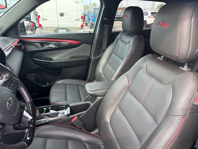 Used 2024 Chevrolet TrailBlazer RS FWD image 11