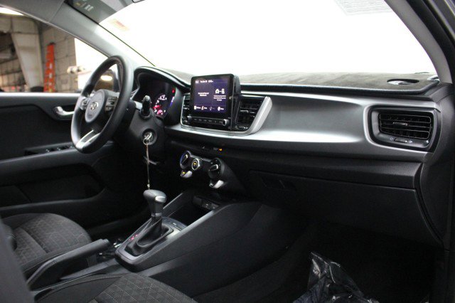 Used 2021 Kia Rio S image 21