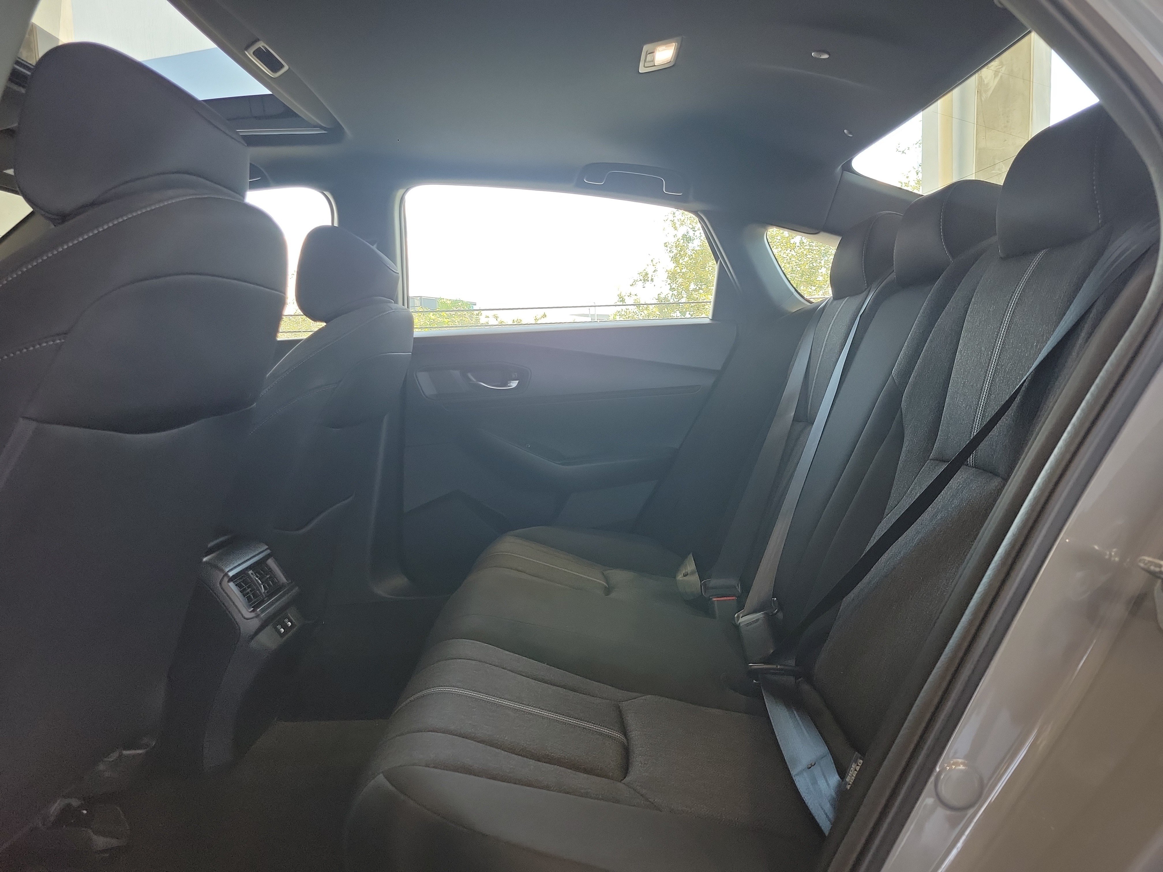 Used 2025 Honda Accord Sport image 9