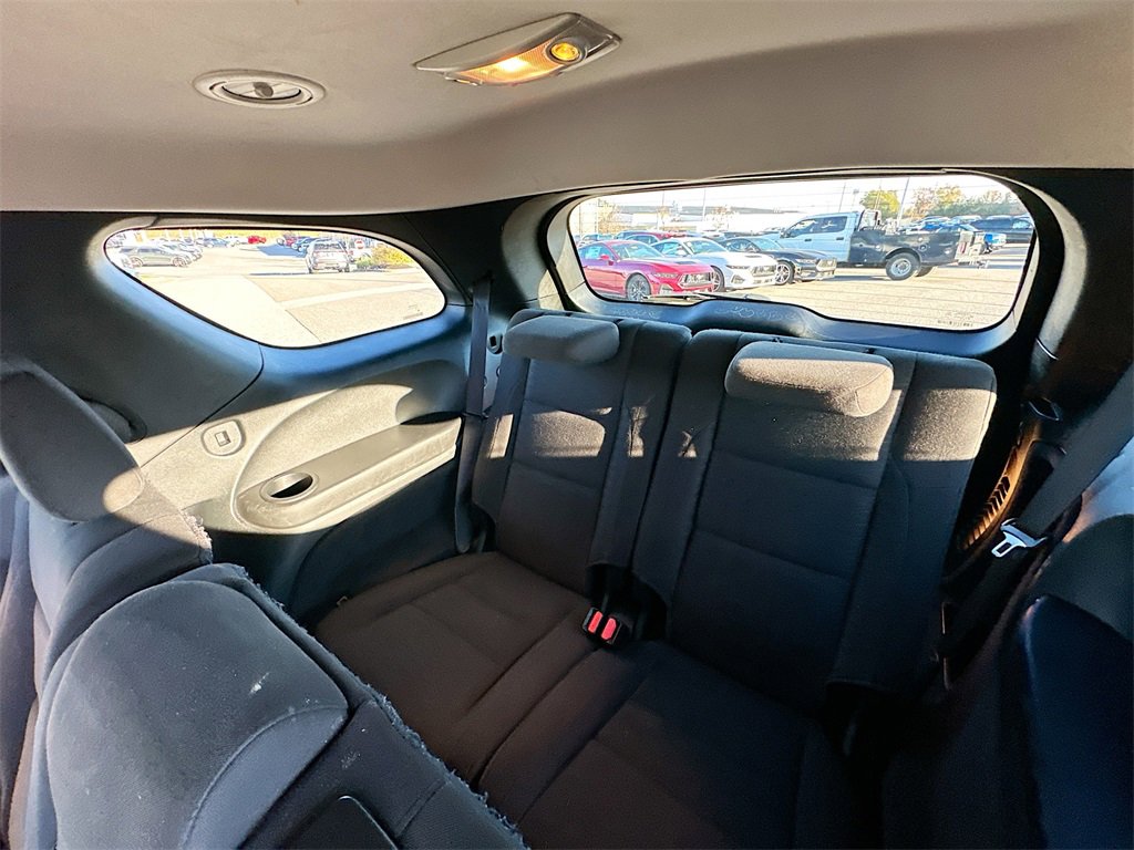 Used 2019 Dodge Durango SXT w/ 3rd Row Seating Group image 4