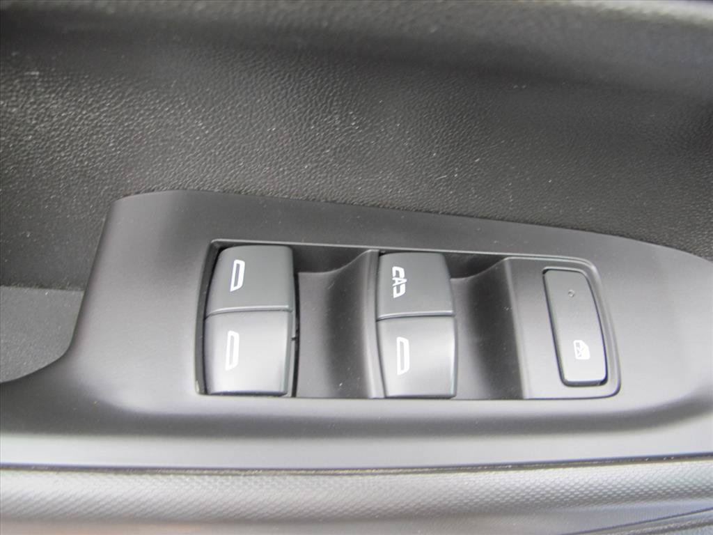 Used 2023 Chevrolet Silverado 1500 W/T w/ Trailering Package AWD/4WD image 11