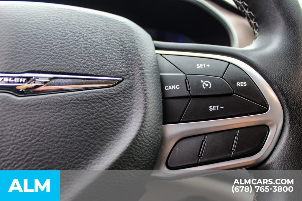 Used 2023 Chrysler Voyager LX FWD image 23