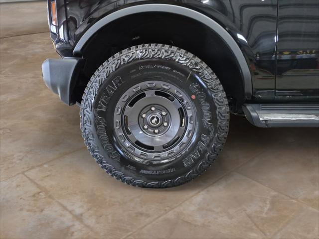 New 2025 Ford Bronco Outer Banks w/ Sasquatch Package image 9