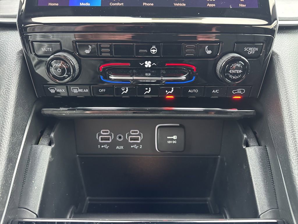 New 2025 Jeep Grand Cherokee Limited image 13