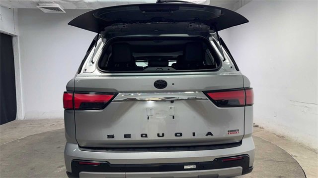 Used 2024 Toyota Sequoia Limited image 38