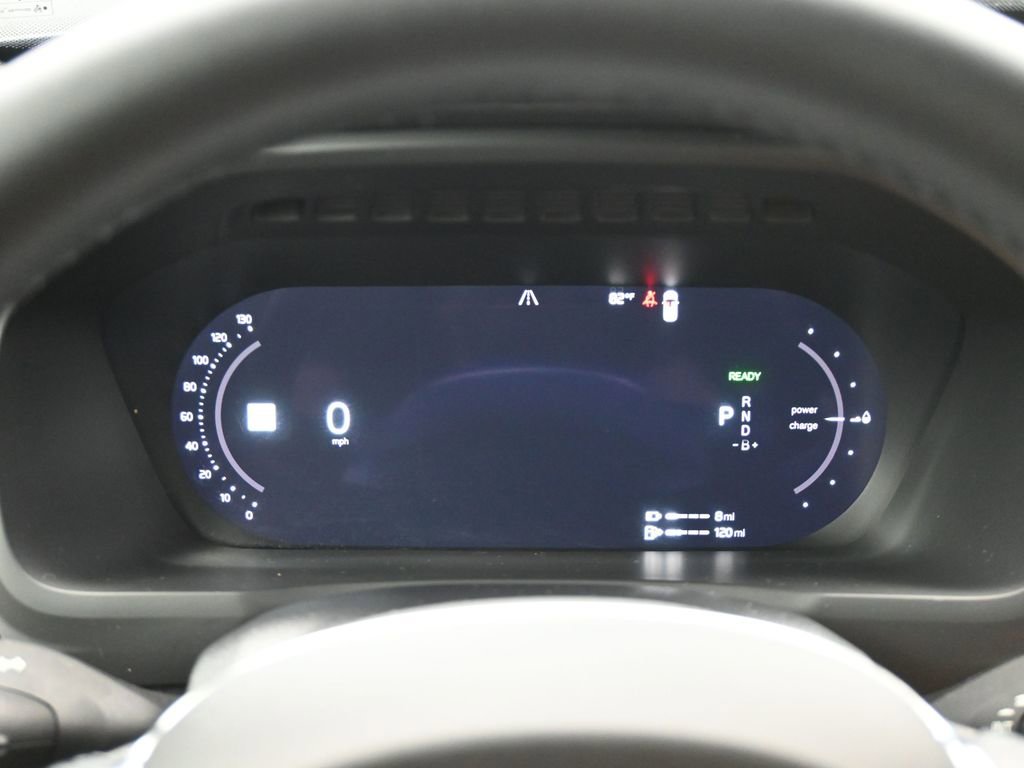 Used 2025 Volvo XC90 T8 Ultra w/ Protection Package Premier image 11