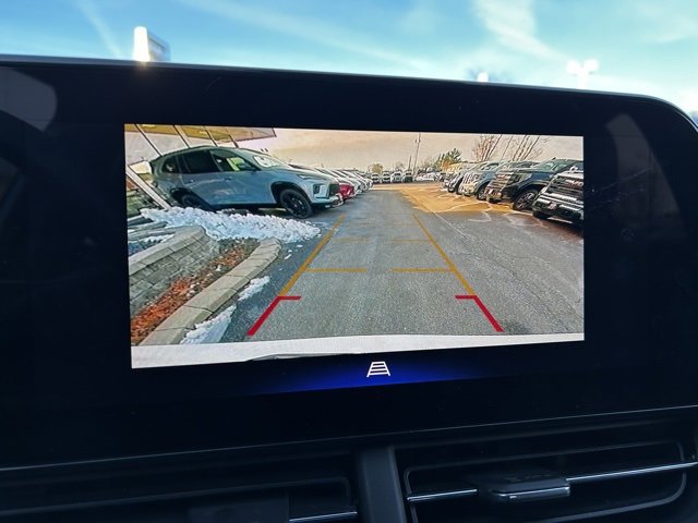 Used 2024 Chevrolet Trax LT image 22