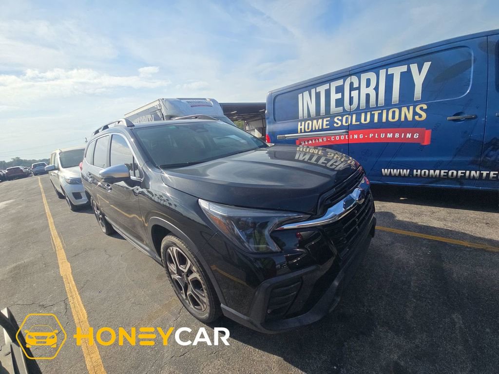Used 2023 Subaru Ascent Limited w/ Technology Package image 1
