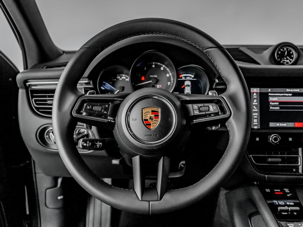 New 2026 Porsche Macan image 17