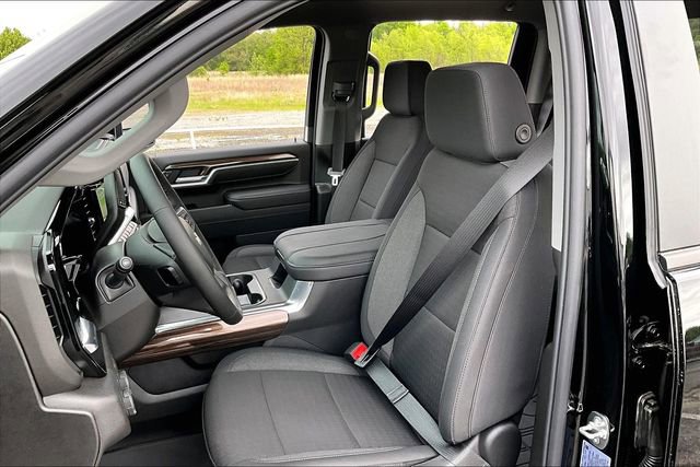 New 2026 Chevrolet Silverado 3500 LT w/ Safety Package image 9