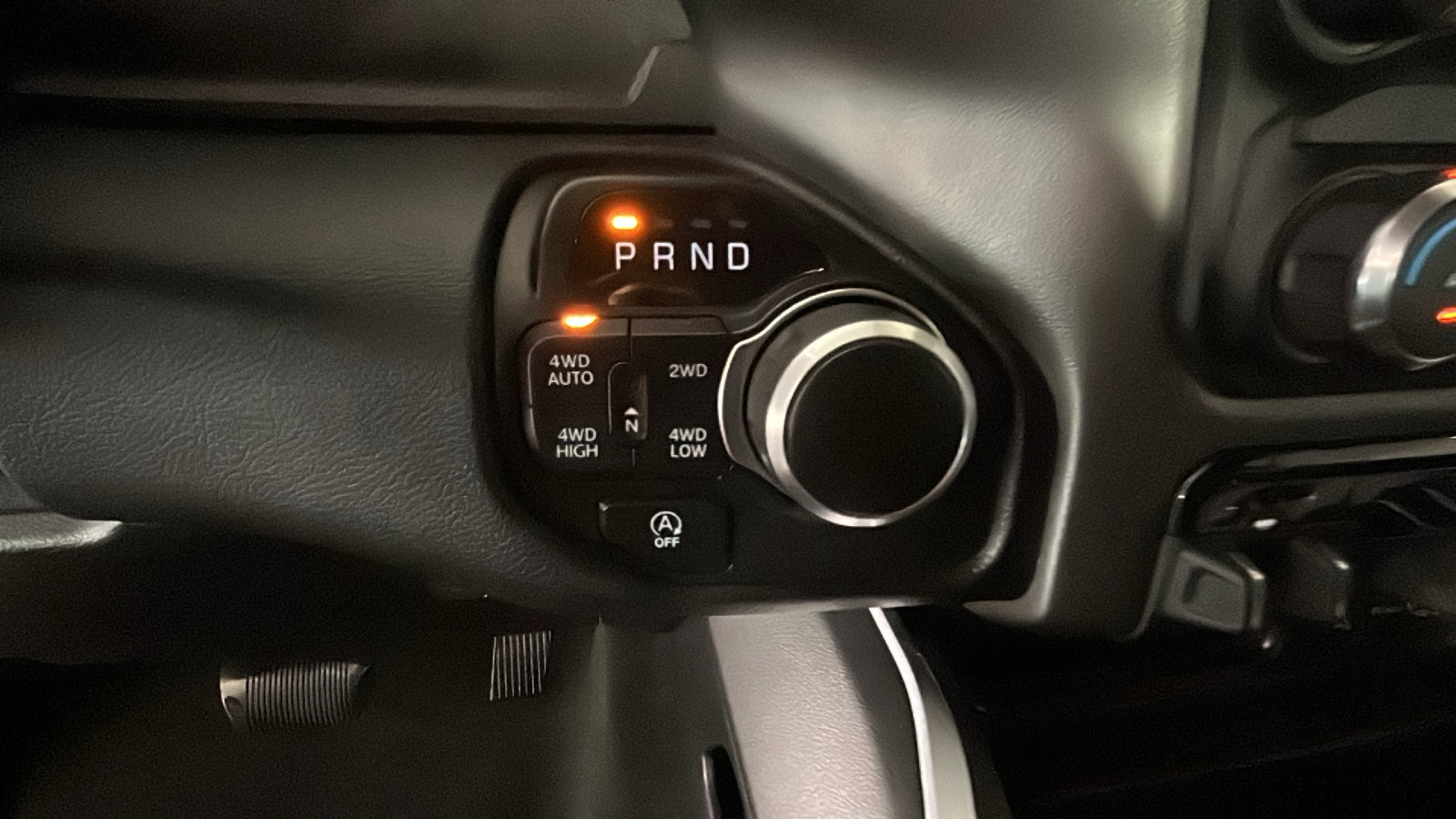 Used 2020 RAM 1500 Big Horn AWD/4WD image 25