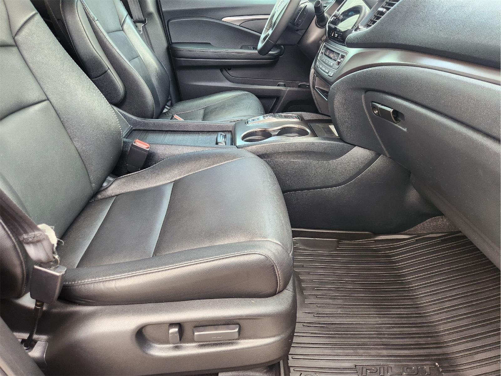 Used 2022 Honda Pilot Special Edition image 14