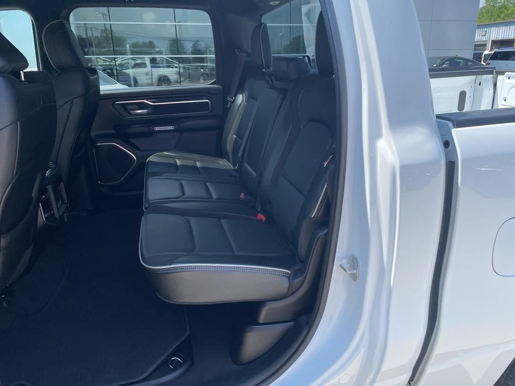 Used 2024 RAM 1500 Laramie image 16