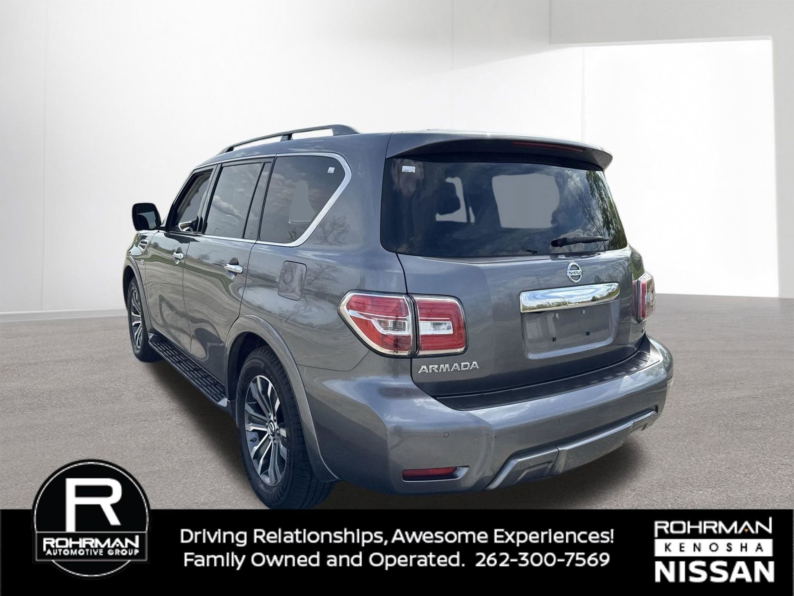 Used 2019 Nissan Armada SL w/ Premium Package AWD/4WD image 5
