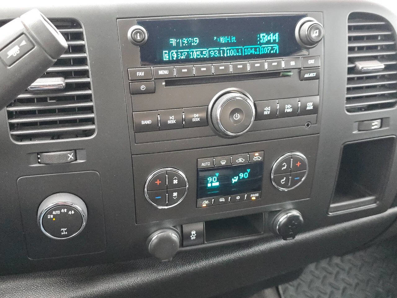 Used 2013 Chevrolet Silverado 1500 LT w/ All-Star Edition image 30