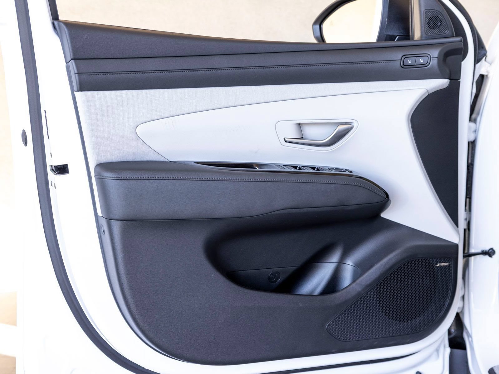 New 2025 Hyundai Tucson Limited AWD/4WD image 14