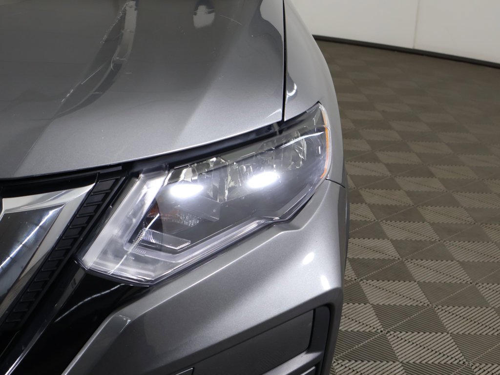 Used 2020 Nissan Rogue SV AWD/4WD image 12